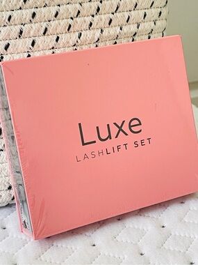 New and sealed Luxe Lash Lift Set complete pro version set
